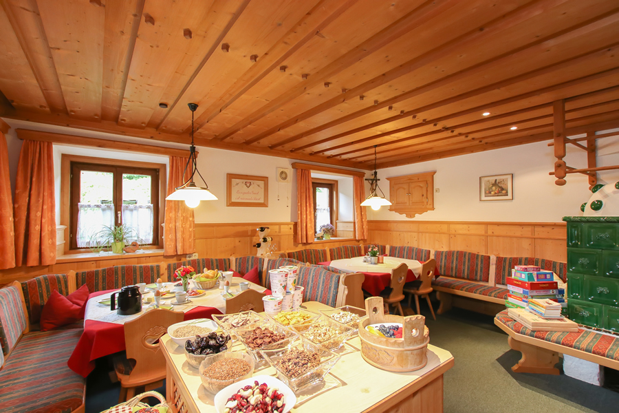 bauernhof-leogang-fruehstueck-geniessen-8983.jpg